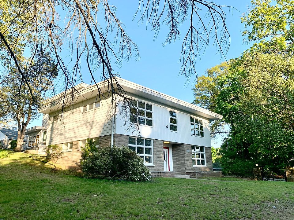 1st image of 10 Edendale Ave #1