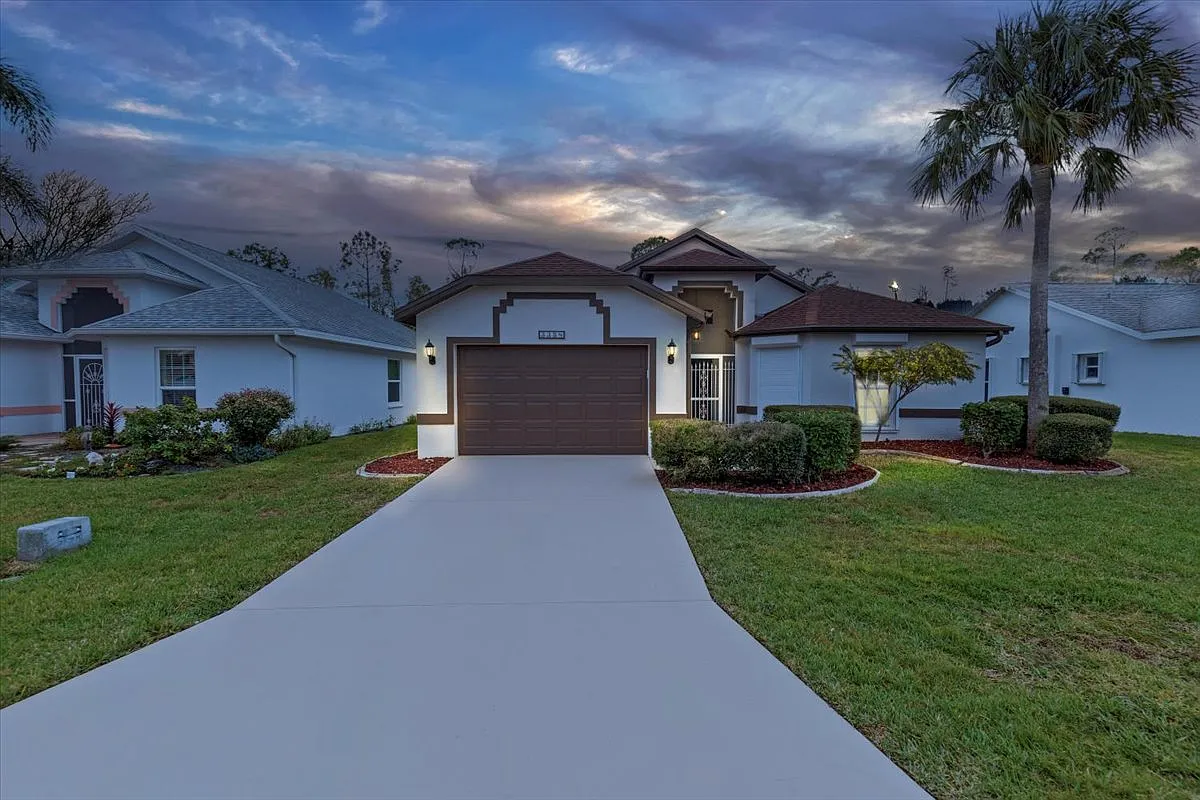 Sabal Springs Blvd — Photo 1