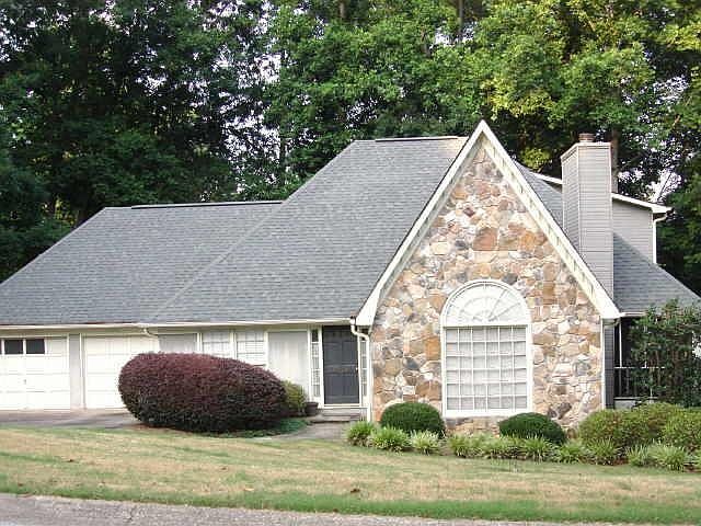 1st image of 4520 Derby Ln SE