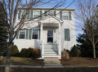 1332 Eisenhower Ln, Milan, MI