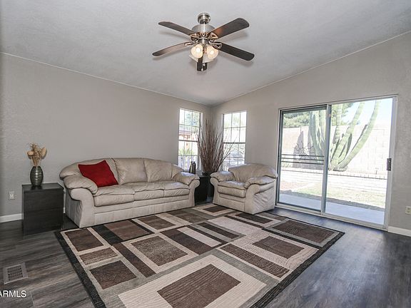 4th image of 1784 E AUGUSTA Avenue