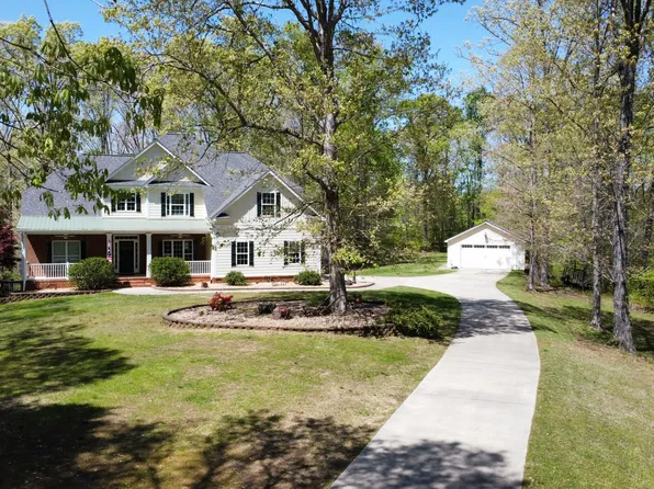 150 Fauna Meadows Dr, Newnan, GA 30263