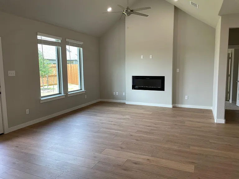 1101 Mahogany Dr — Photo 11