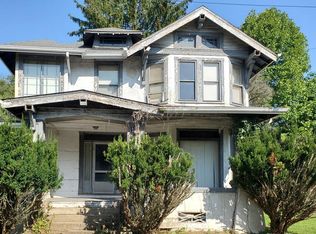 4 Edgwood St, Wheeling, WV 26003