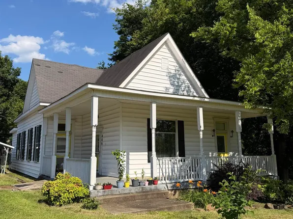 409 W Valley St, Morrilton, AR 72110