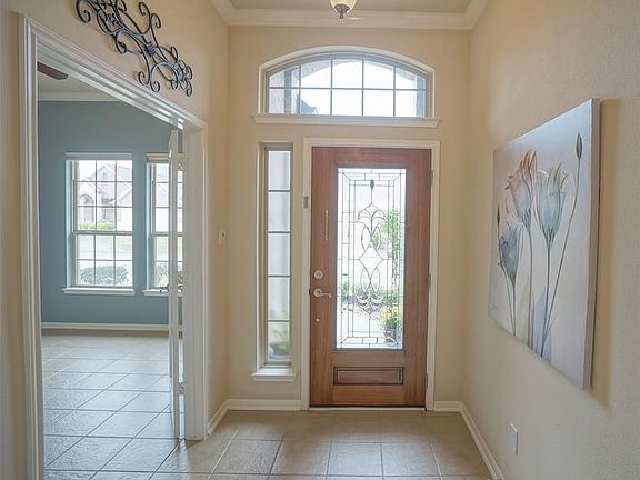 3rd image of 9726 Carina Forest Ct