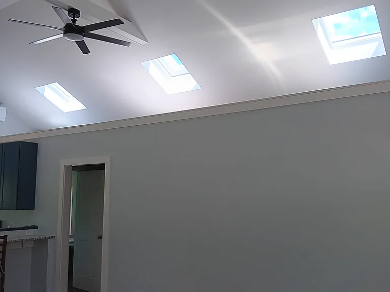545 Maple St — Photo 7