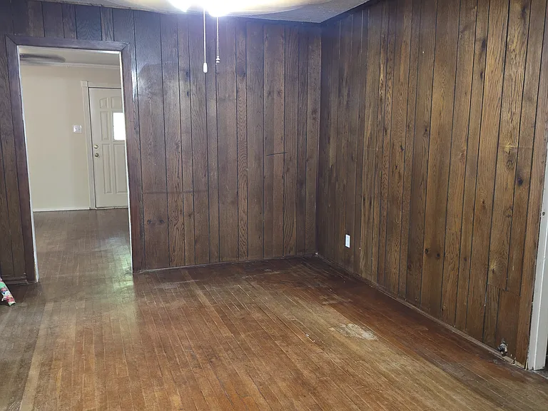 Formal dining room