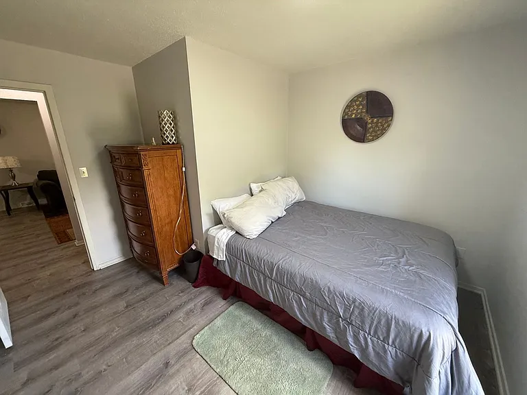 207 Wheaton Ct — Photo 14