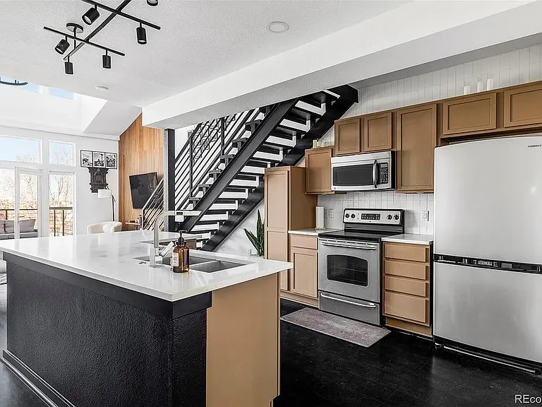 7240 W Custer Ave #409 — Photo 8