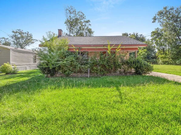 326 Hall St, Dequincy, LA 70633