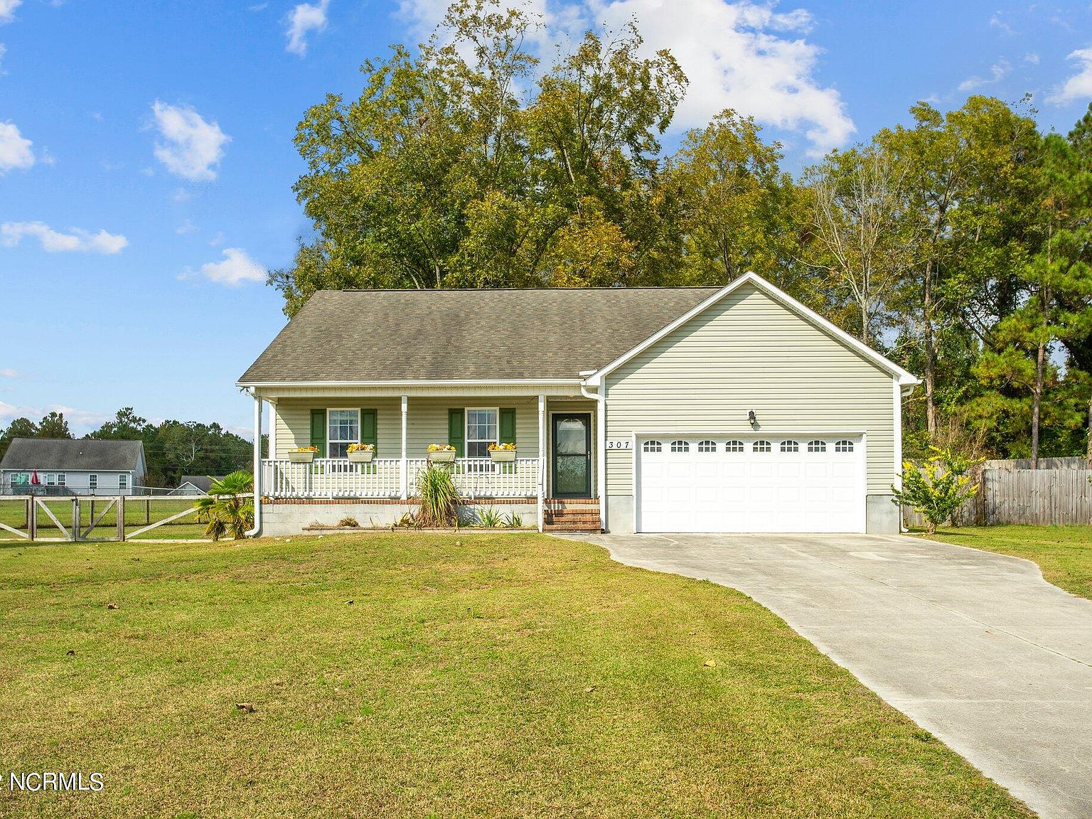 307 Otter Creek Court, Richlands, NC 28574 Zillow