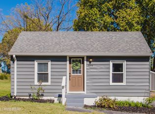 5219 Maple Spring Dr, Louisville, KY 40229