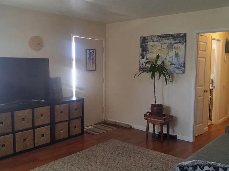 255 Larkin St #1 — Photo 2