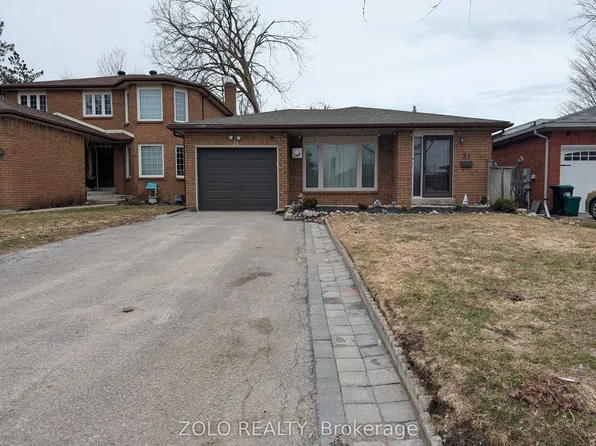 31 Buchanan St, Barrie, ON L4M 6B5