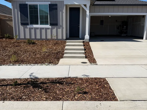 2704 Contour Way, Roseville, CA 95747