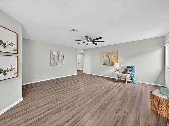 2nd image of 9811 Marbach Hill
