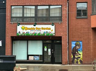 1277 Dundas St W #1, Toronto, ON M6J1X8