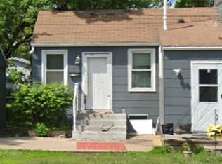 429 1/2 S Garfield Ave, Sioux Falls, SD 57104
