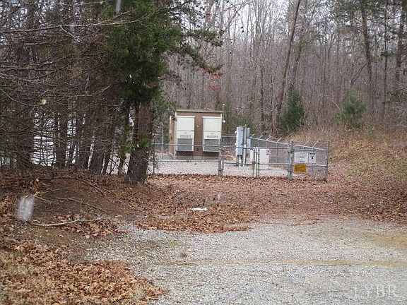 5th image of 475 Corning Dr #479