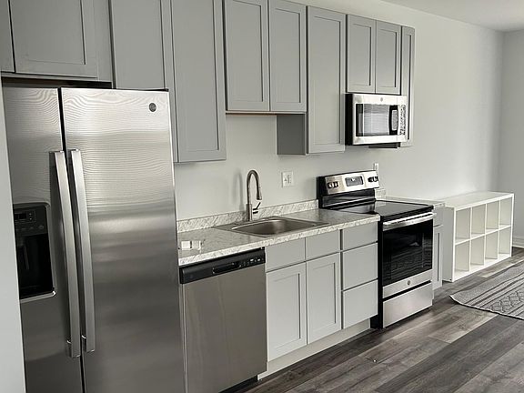 5th image of 1415 W Allegheny Ave Floor 2