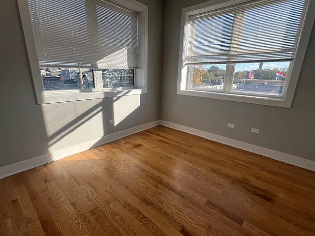 4812 W Montrose Ave #202 — Photo 19