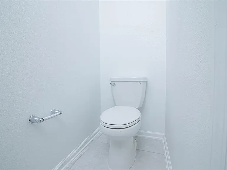 2642 Runners Cir — Photo 41