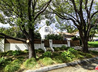 2231 Observatory Ave, Los Angeles, CA 90027