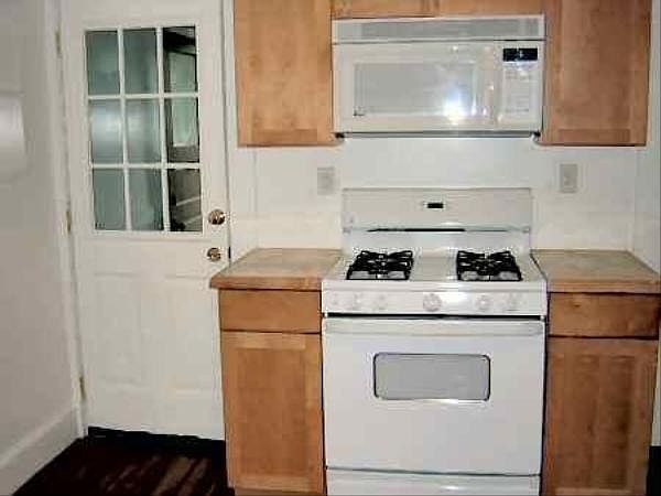 2nd image of 41A Parkman St #2