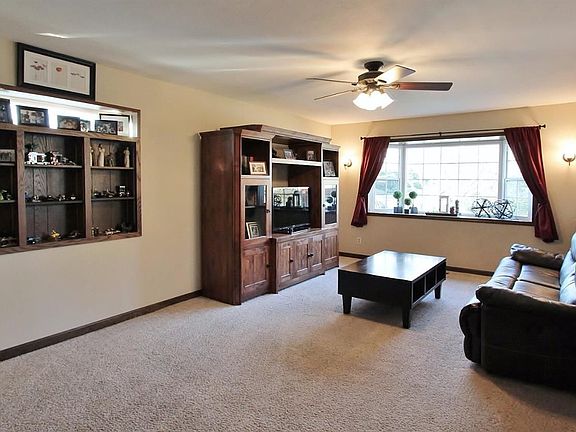 4th image of 4420 Stollwood Dr