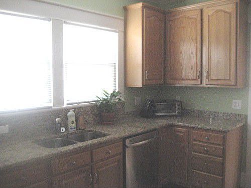 4th image of 2408 Walker Ave