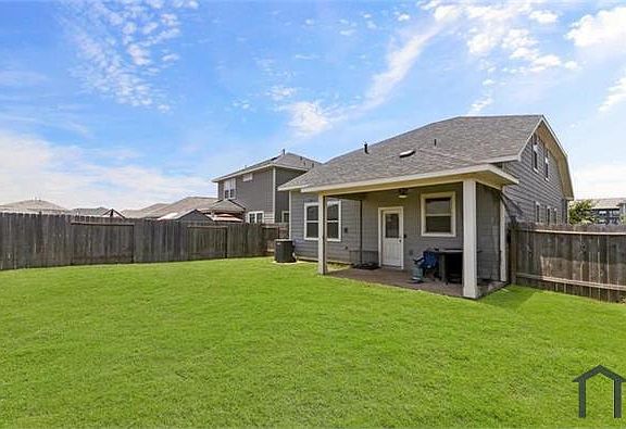 4th image of 21415 Bluebonnet Cove Ct