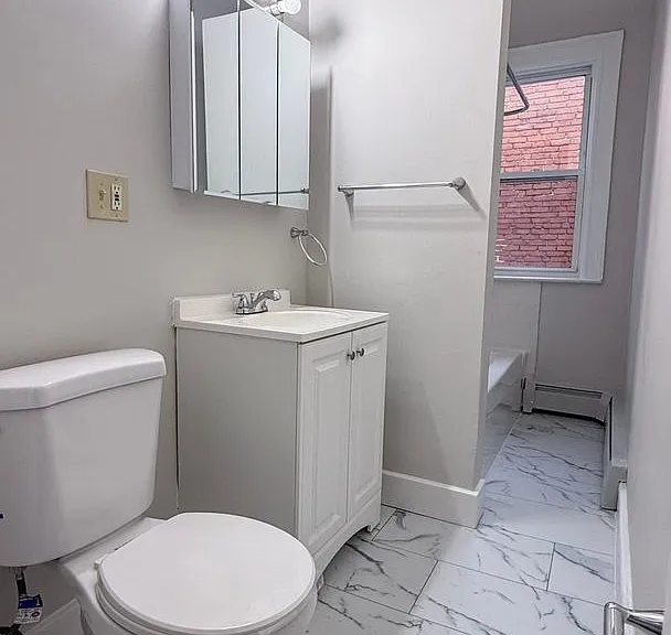 291 Buckingham St / Luca Investments LLC — Photo 41