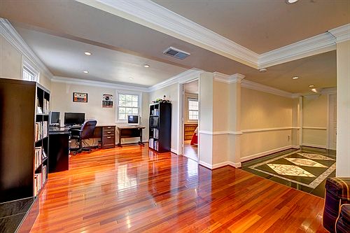 7227_Hadlow_Dr_73002_001