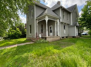 804 Iowa St, Cedar Falls, IA 50613