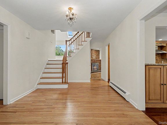2nd image of 49 E Ridge Lane