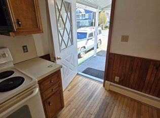 1584 State Rd, Clifford, PA 18413