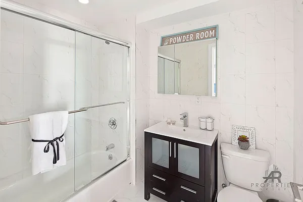 Rented by Metro Garden Realty NYC | media 2