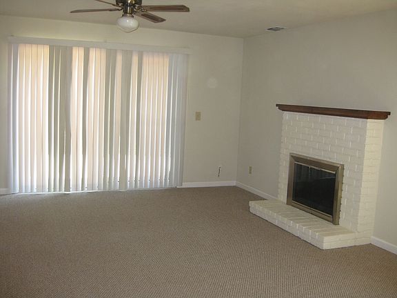 2nd image of 405 Jesse Ave