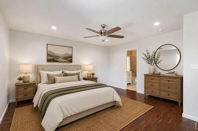 5434 Fossil Ct N — Photo 17