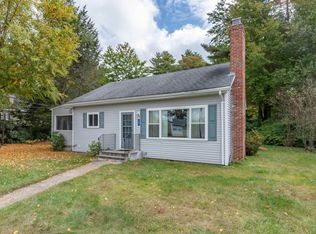22 Wenmarks Rd, Newton, NH 03858