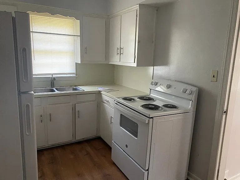 3938 Trask Dr — Photo 3
