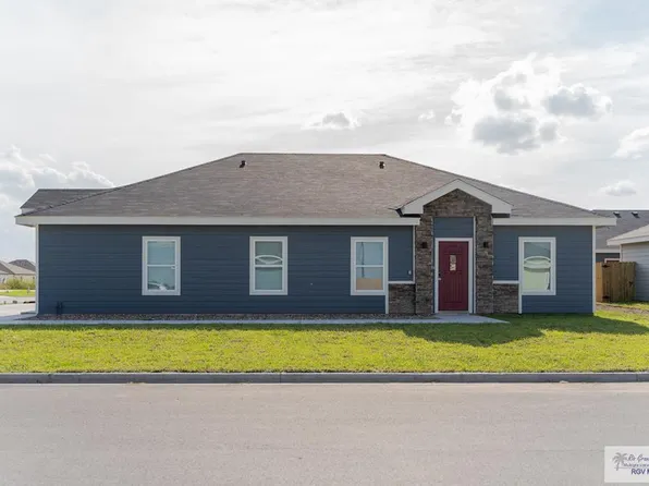 2226 Summit Rd, La Feria, TX 78559