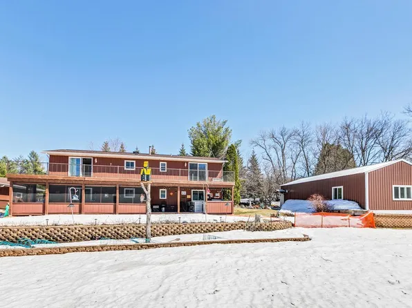 52100 Rush Lake Trail Ct, Rush City, MN 55069