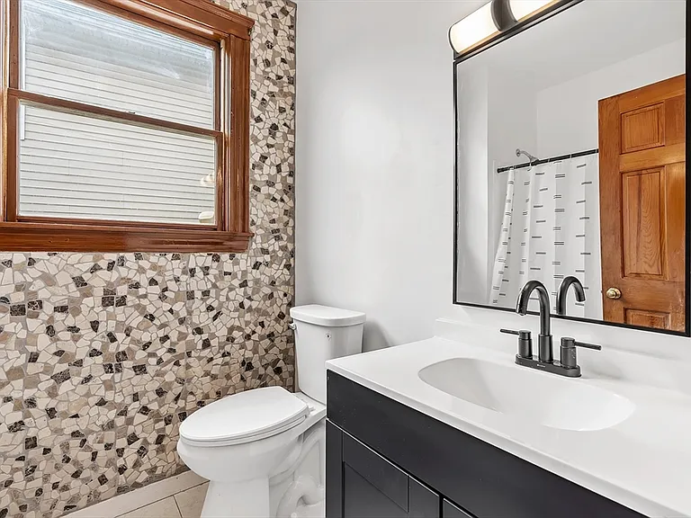 181-183 Lamartine St #1 — Photo 8