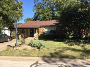 125 Parkwood Ave, Arlington, TX 76013