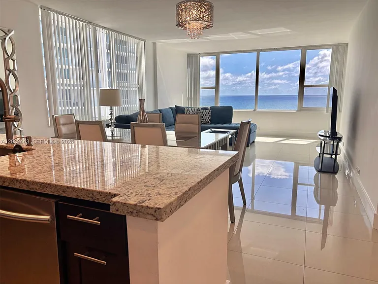 3505 S Ocean Dr #1506 — Photo 6