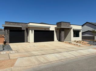 1658 S Cedar Mesa Dr, Washington, UT 84780