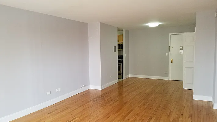 Rented by Stellar Management | media 3