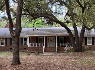 6740 Anglewood Dr, Dalzell, SC 29040